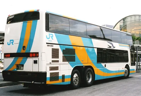 JRsikokubus aeroking yellow ria KC-MU612TA
