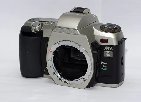 Pentax MZ-6