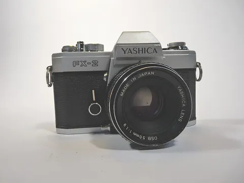 Yashica FX-2
